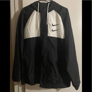 Nike Sportswear Swoosh Windbreaker